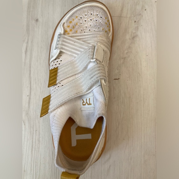 TYR Limited Edition Squat University DZ-1 DropZero Barefoot Trainer - Picture 4 of 5